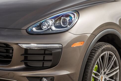 The Cayenne e-Hybrid has an eight-speed automatic transmission with manual shifting mode and four-wheel drive.