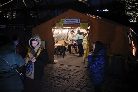 Poland Is Welcoming Ukrainian Refugees, But It’s Taking a Toll