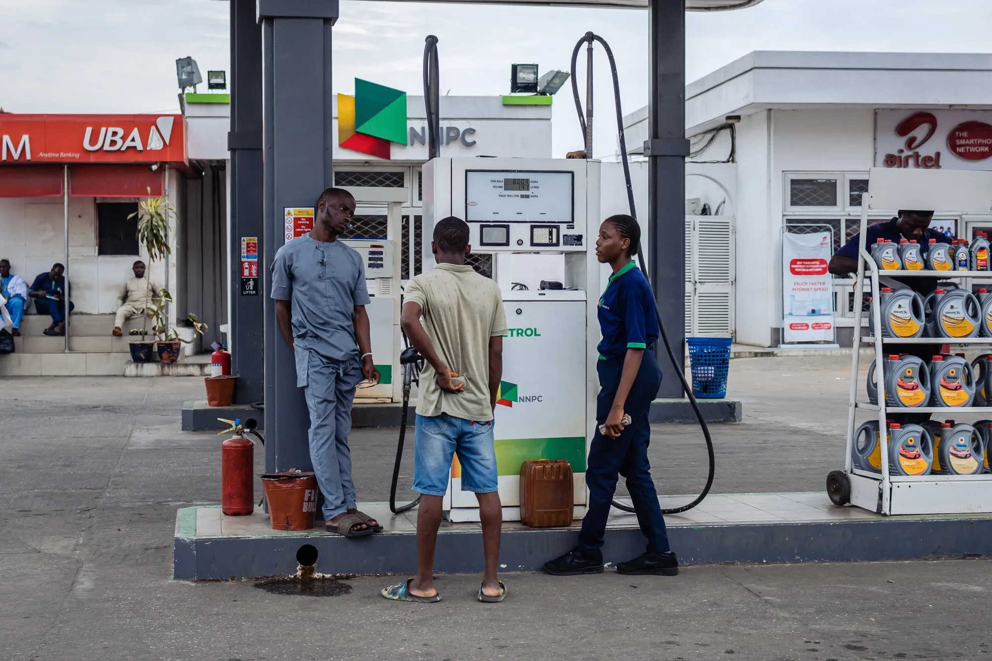 A Nigerian National Petroleum Company Ltd.&nbsp;gas station in Lagos.&nbsp;