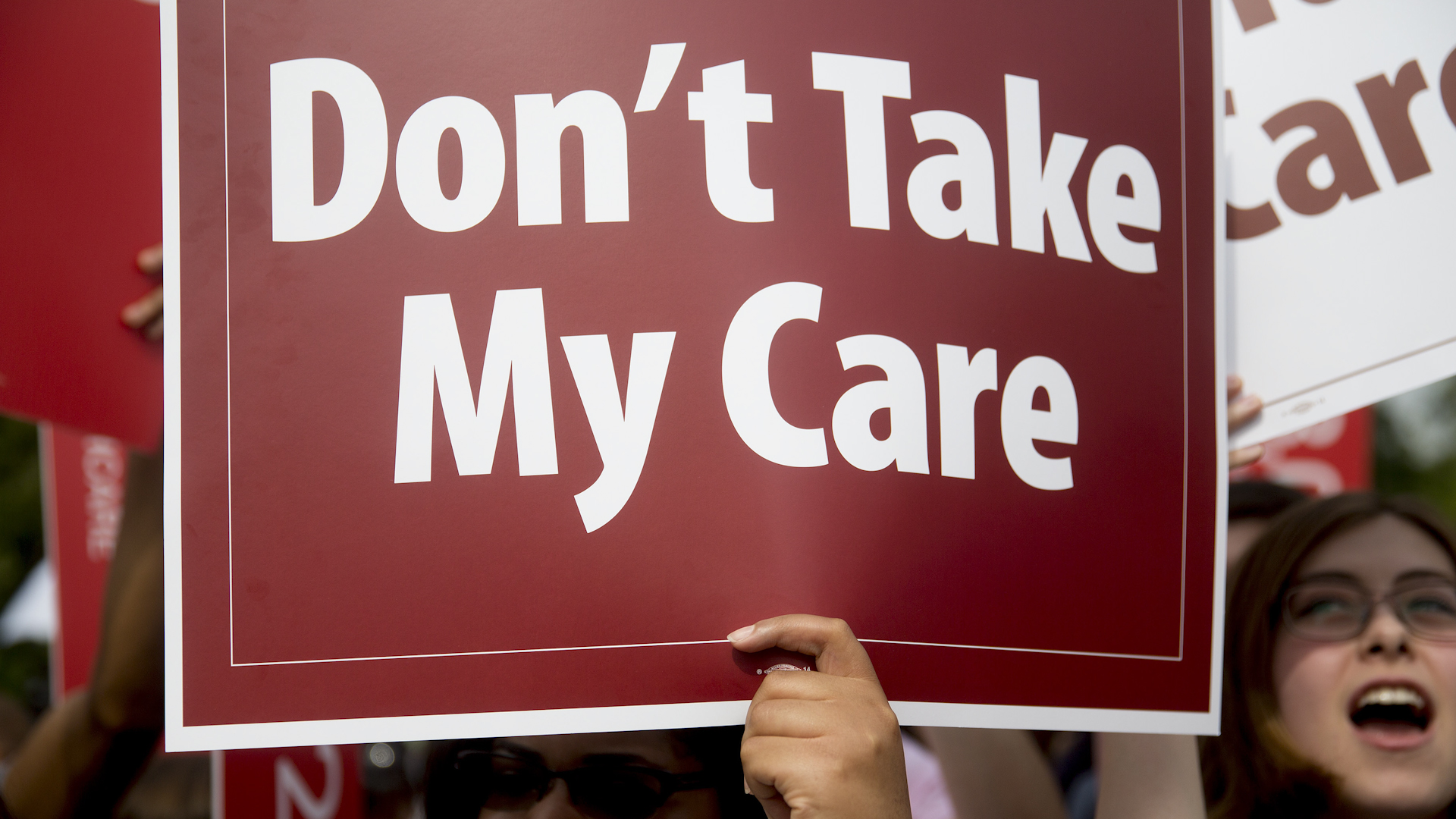 Health Chief Says No Decision on Continuing Obamacare Subsidies