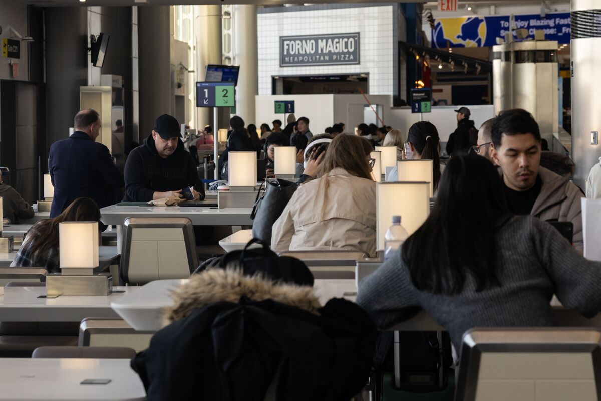 Snow, Tornadoes Threaten Parts of US: Weather Watch