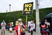 US-ENTERTAINMENT-CINEMA-TELEVISION-STRIKE