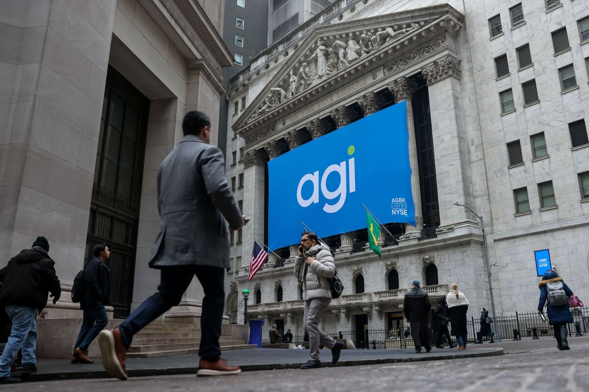 bloomberg.com - Youkyung Lee - Brazilian Fintech AGI Shares Fall 8% After $240 Million US IPO