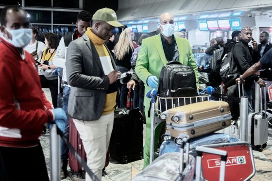 Out of Africa: Expats Scramble to Catch Last Flights to Europe