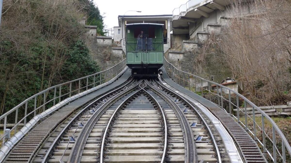 Fribourg S Sewage Powered Funicular Has Been Running Since 19 Bloomberg