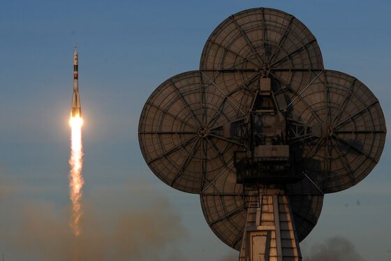 Russian Rocket Program Sputters in New Race to Space