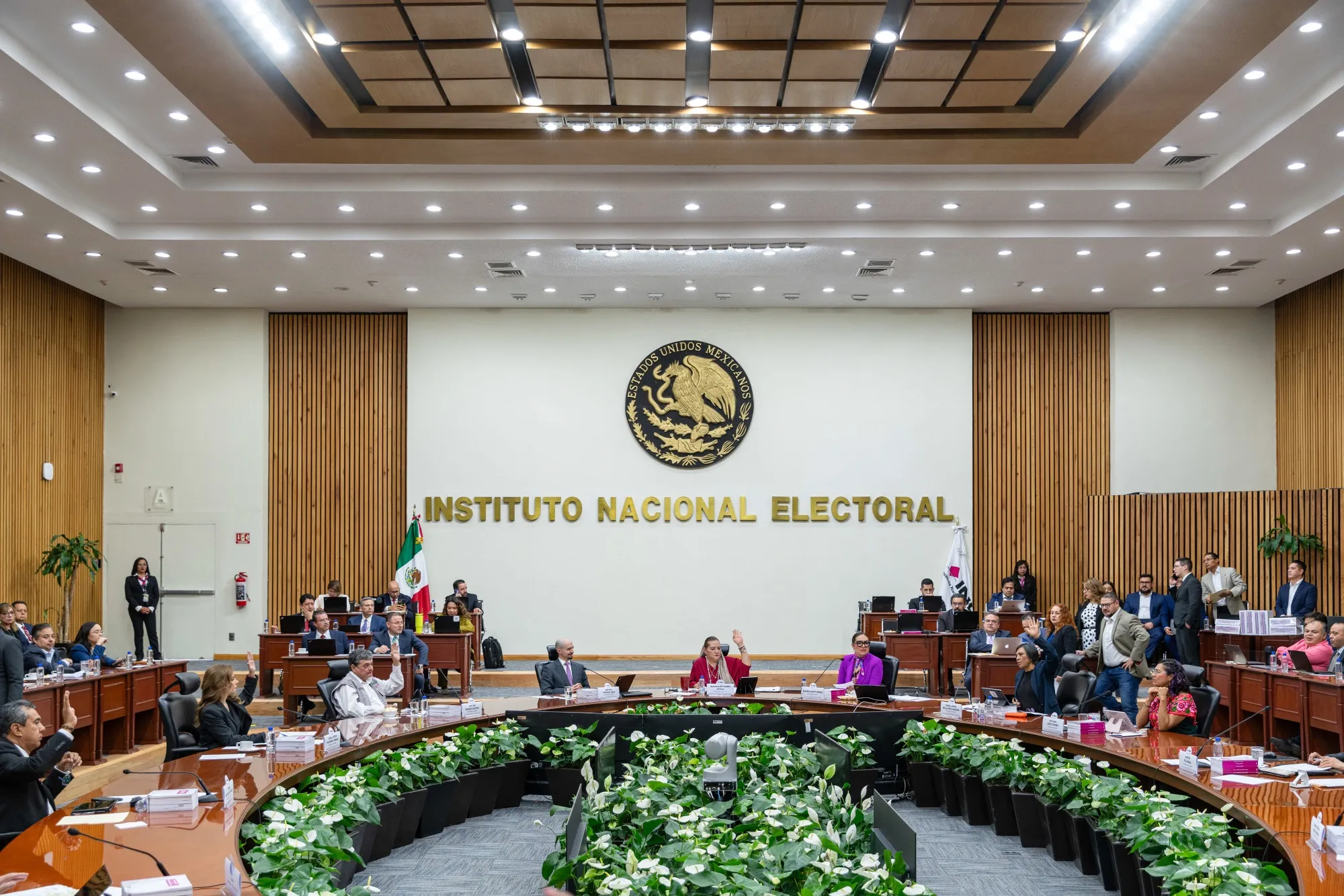 Uma sessão da autoridade eleitoral do México, o INE