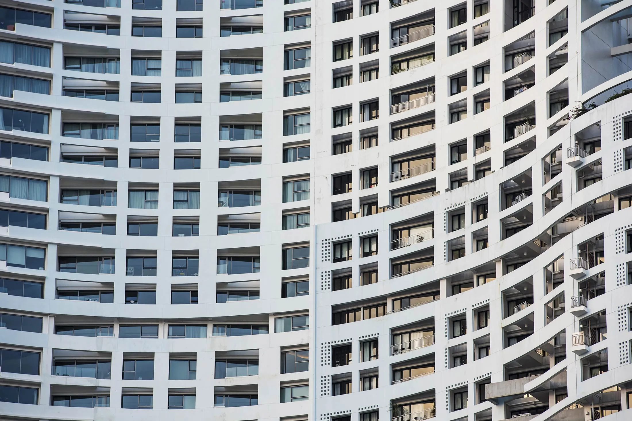 Residential Properties In Hong Kong As Home Prices Are Poised To Fall In 2016