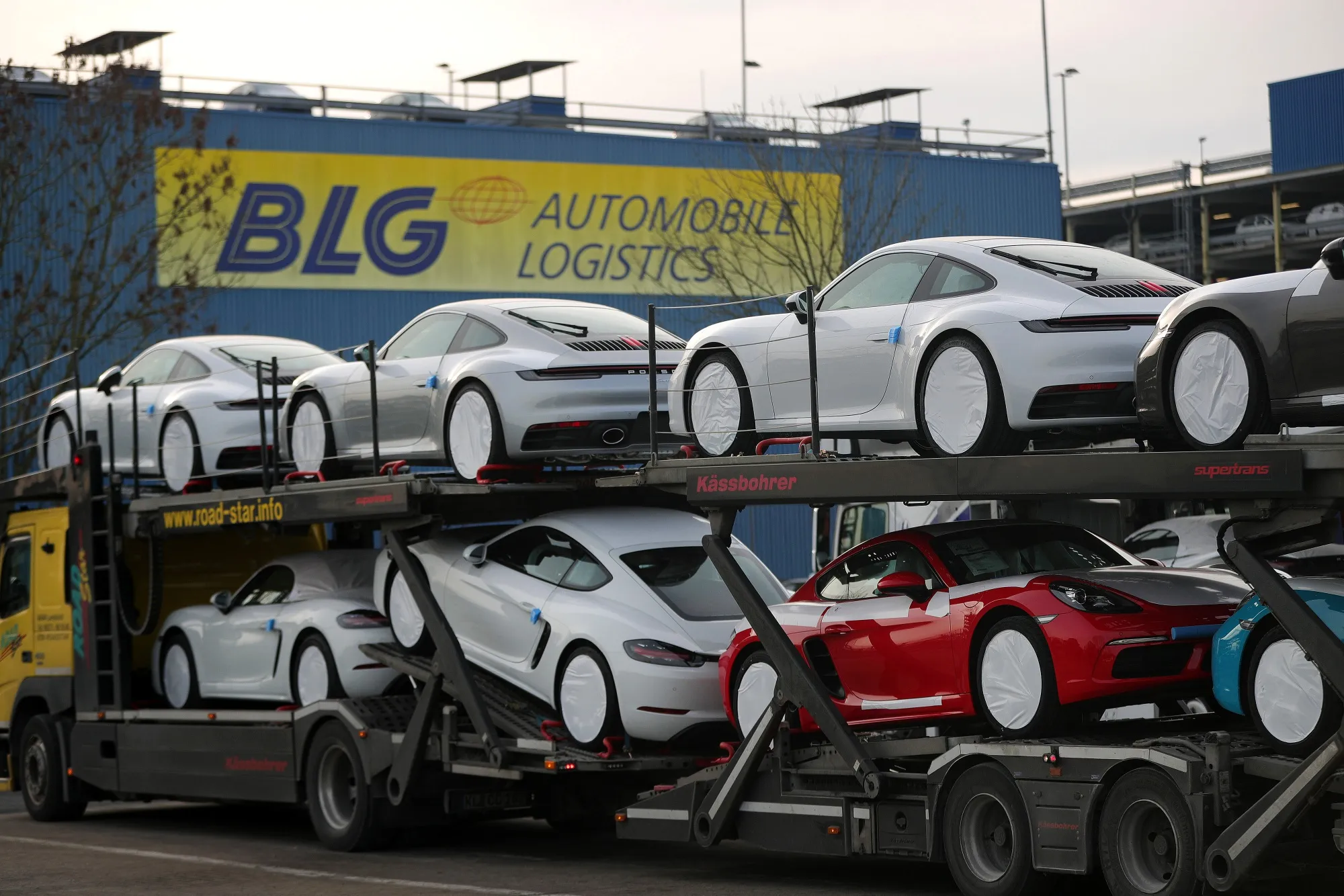 Automobile Import And Export at Germany’s Second Largest Port 