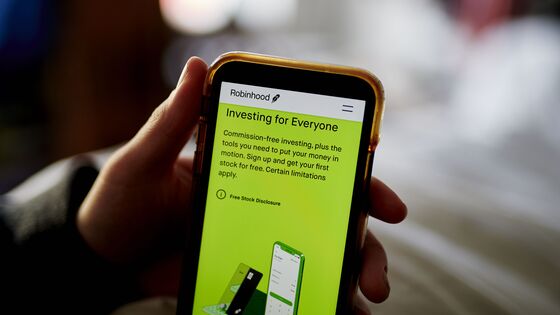 Robinhood Is Said to Draw on Bank Credit Lines Amid Tumult