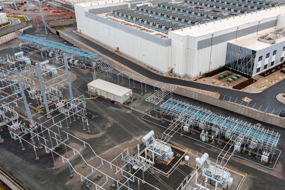 AI Boom Leads to Record Costs on US Grid and Call for New Plants