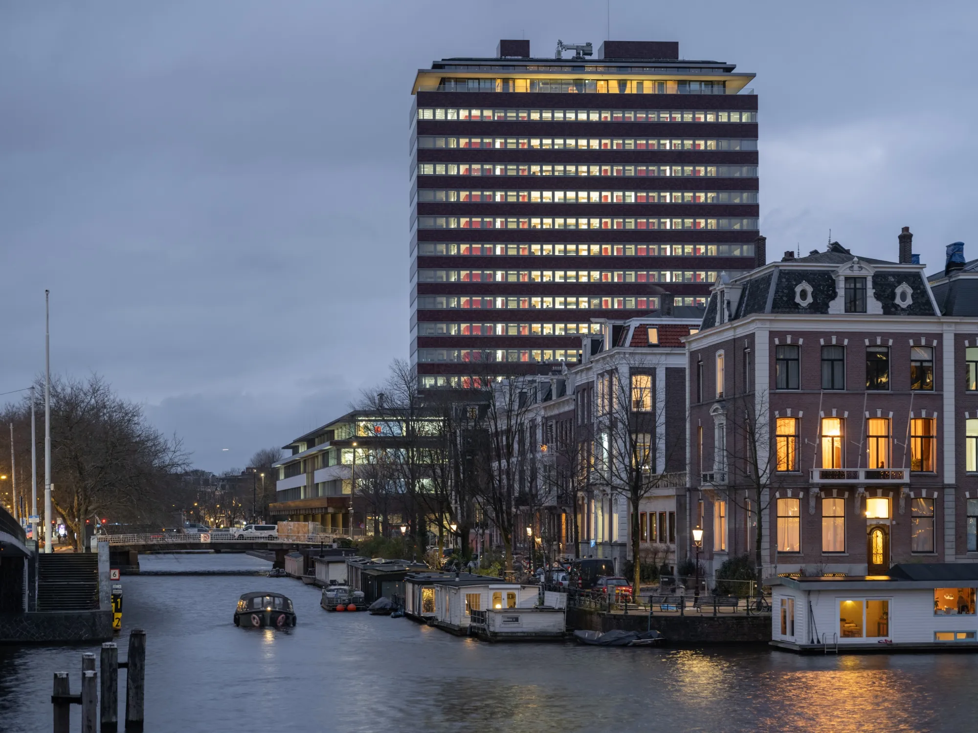 In Amsterdam, Dutch Central Bank Headquarters Reopens With Sustainable  Makeover - Bloomberg