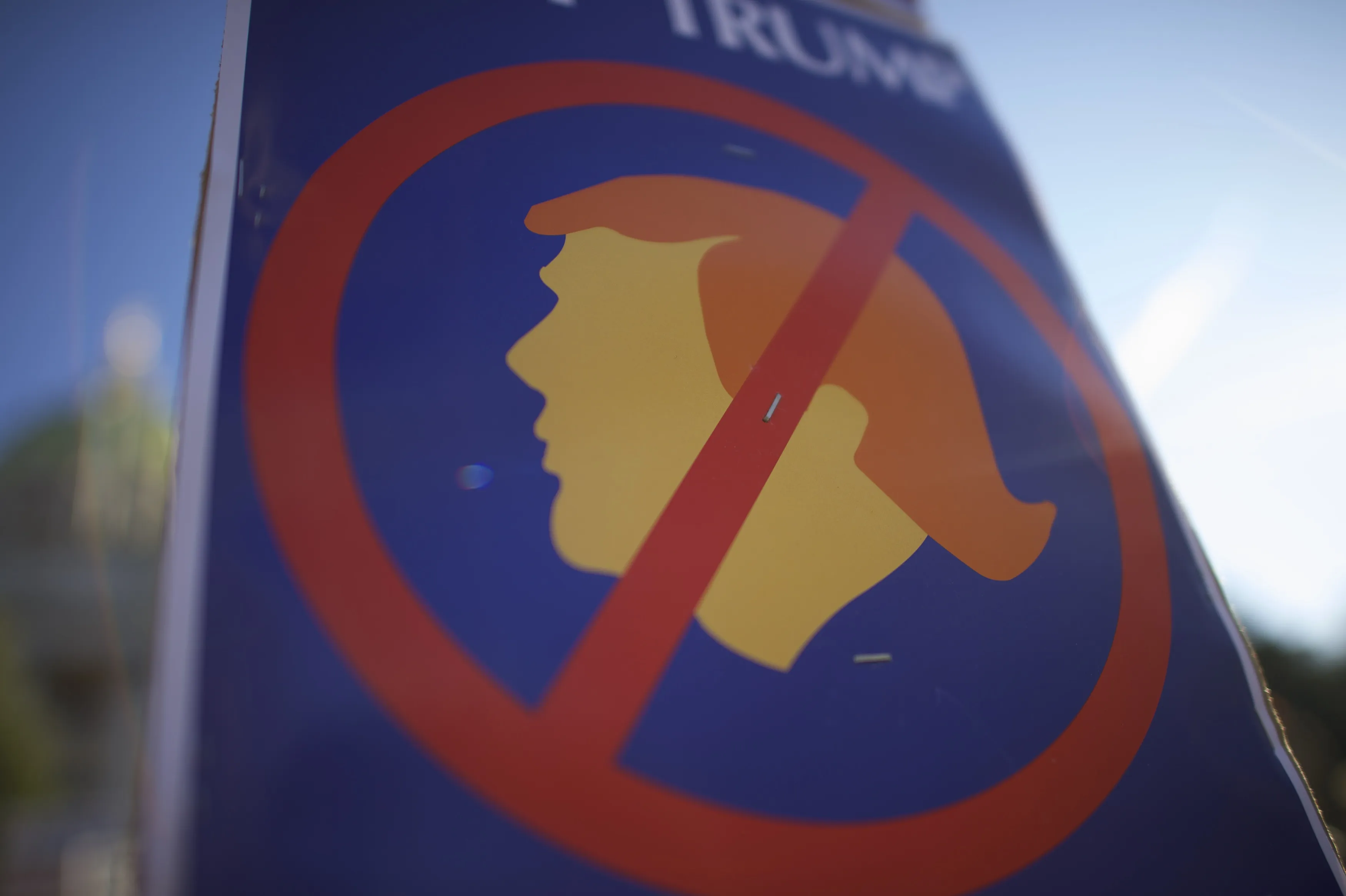 1493999184_bad trump pic