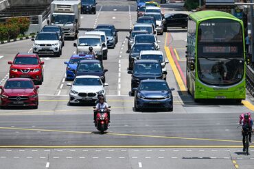 SINGAPORE-ECONOMY-TRANSPORT
