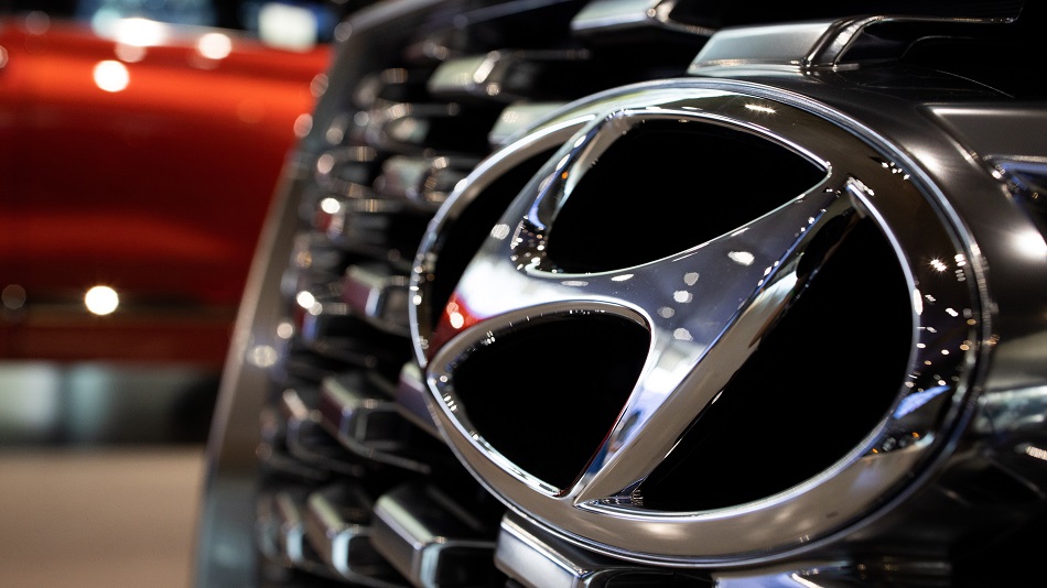 Hyundai Walks Back Confirmation It S In Talks Over Apple Car Bloomberg