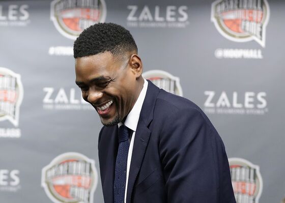 Ex-NBA Star Chris Webber, JW Asset Launch $100 Million Cannabis Fund