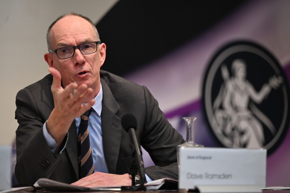 bloomberg.com - Marcus Ashworth - Bank of England Is Ramping Up the Pressure on Hedge Funds