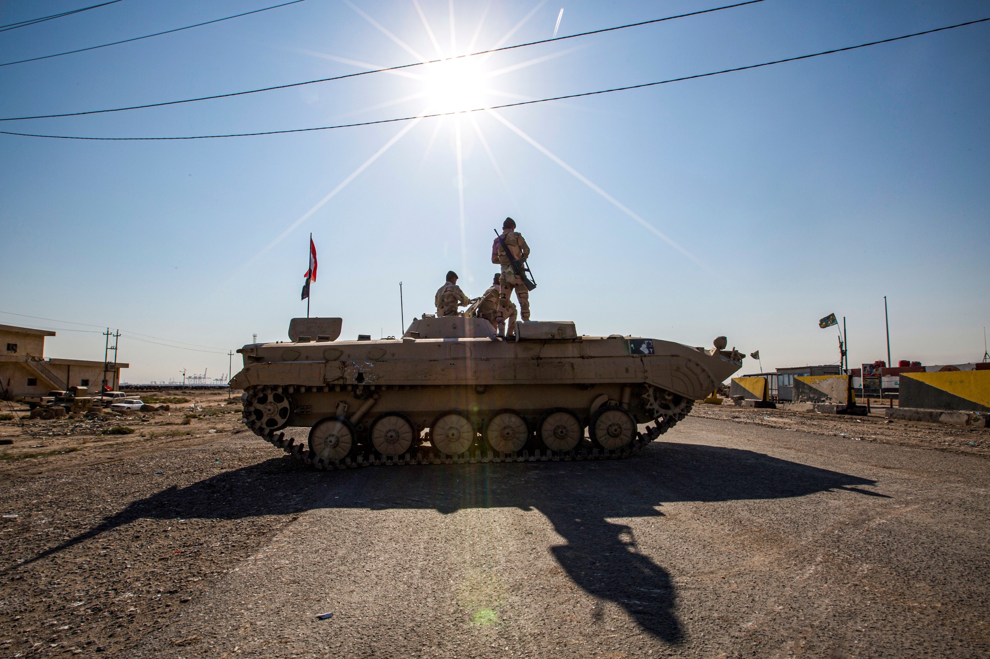 U.S. Contractor Is Killed In Rocket Attack On An Iraqi Base - Bloomberg