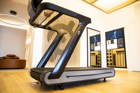 Peloton Tumbles on Treadmill Recall, Sales Halt on Safety