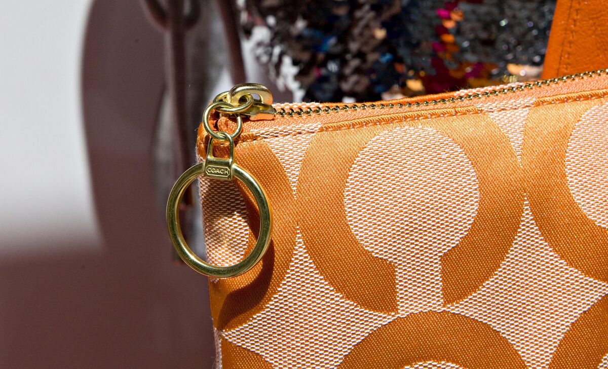 assets.bwbx.io image