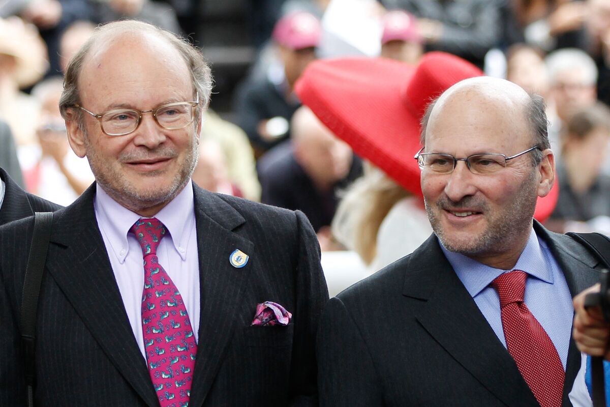 Chanel Billionaires’ Family Office Bets on Rockefeller Capital