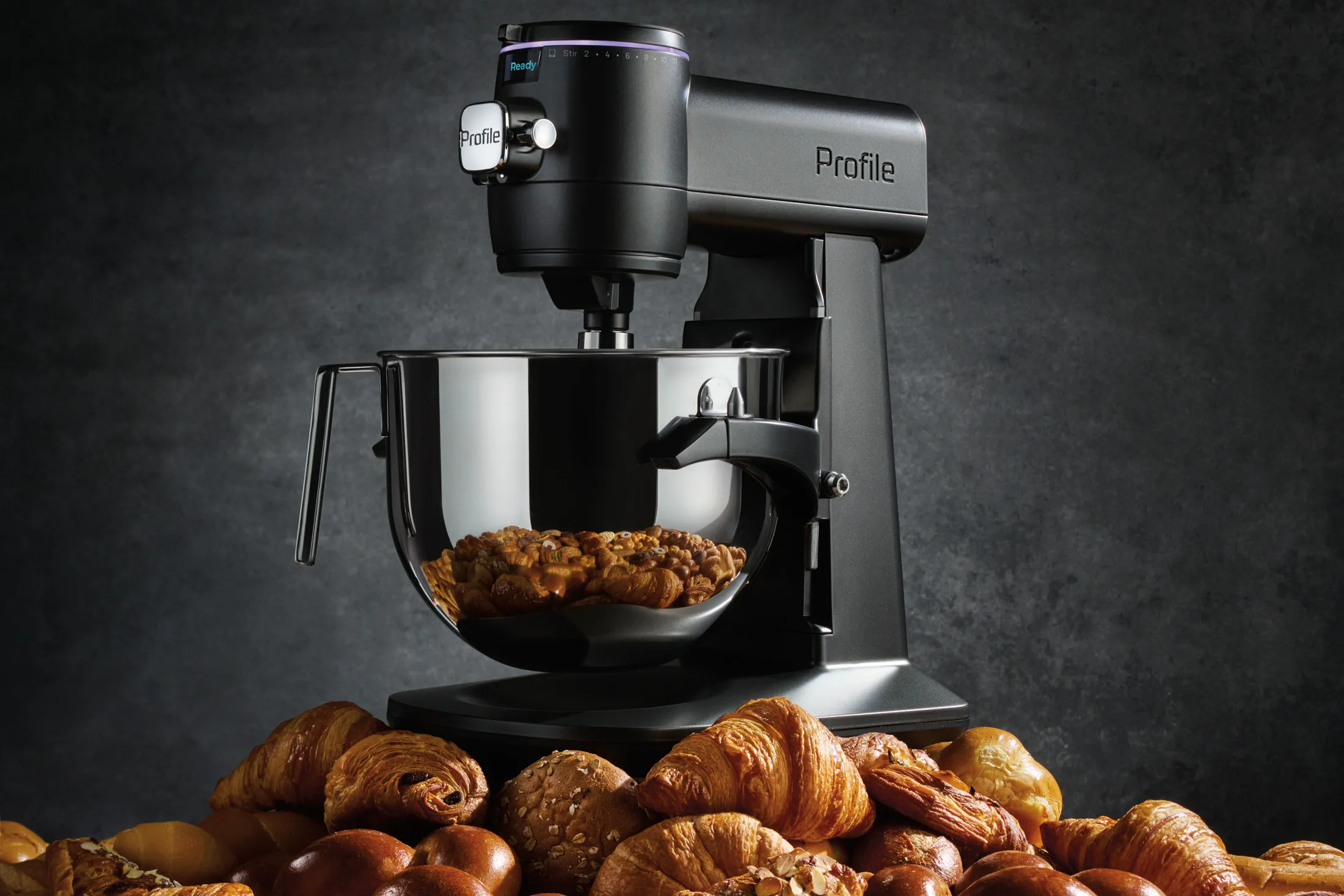 What's the Best Stand Mixer? GE Profile Smart Mixer Has Auto Sense Tech
