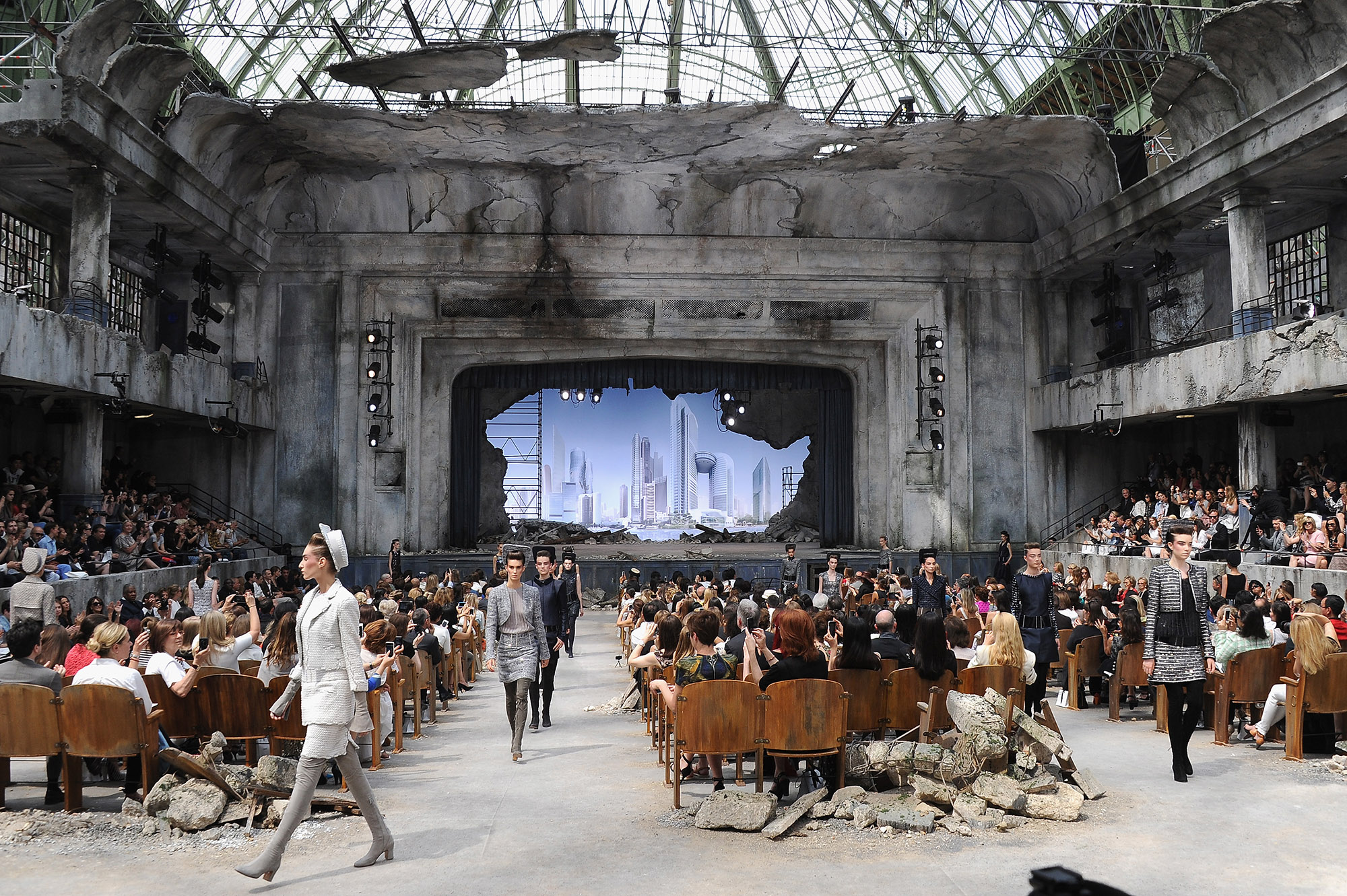 Chanel: Runway - Paris Fashion Week Haute-Couture F/W 2013-2014