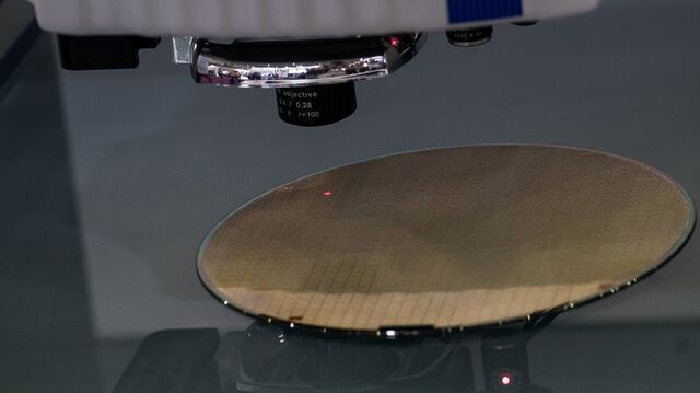 Video player cover image