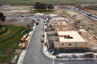 Toll Brothers Ahead Of US Housing Starts Figures