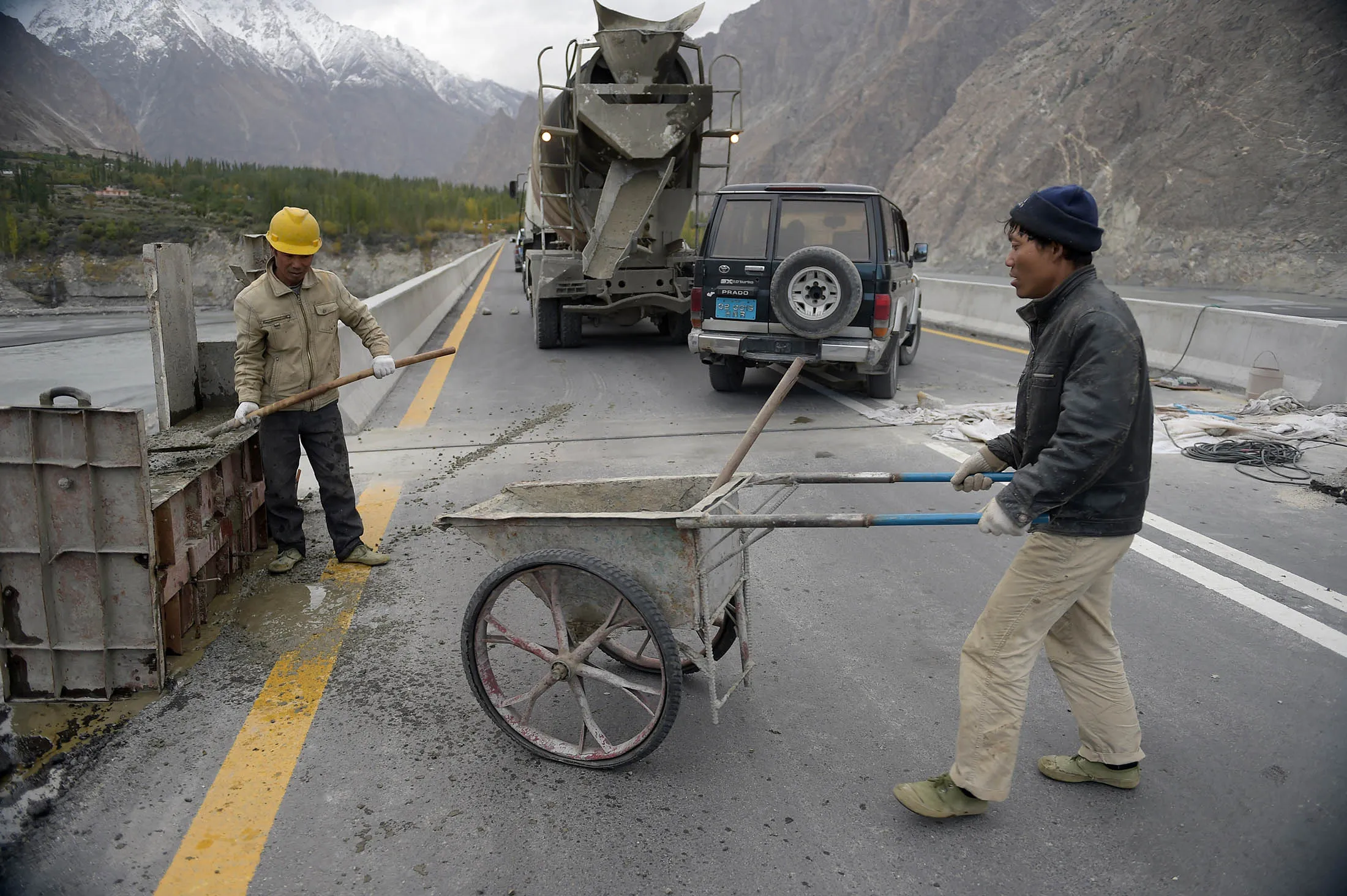 中国の140兆円シルクロード構想、マーシャル・プランより大規模-分析 - Bloomberg