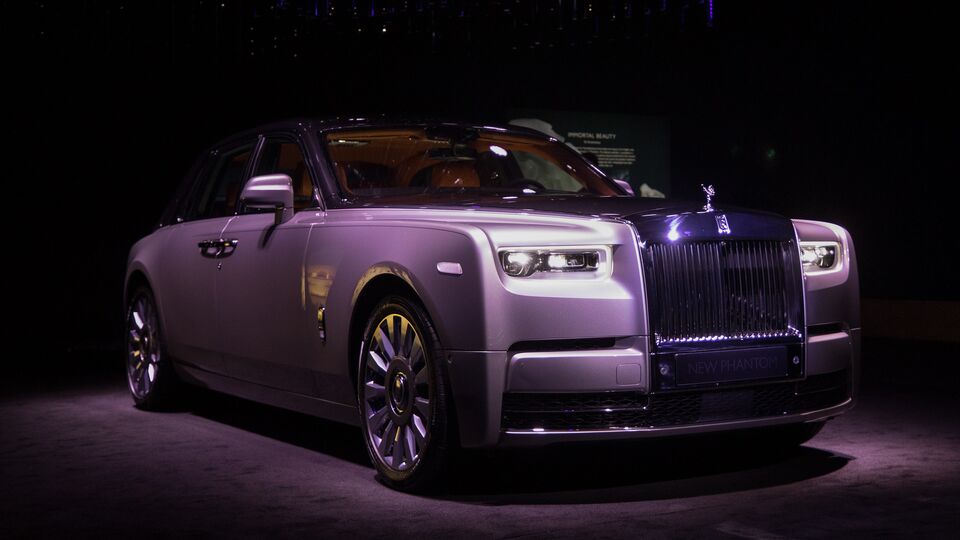 Rolls Royce Phantom Viii Specs Design Sd Bloomberg