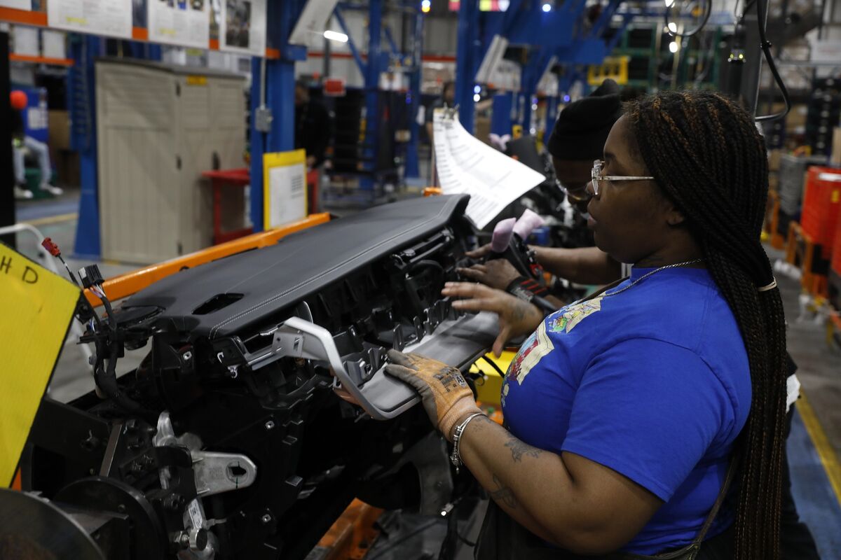 JPMorgan Plans to Plow $1 Billion Into Michigan Manufacturing