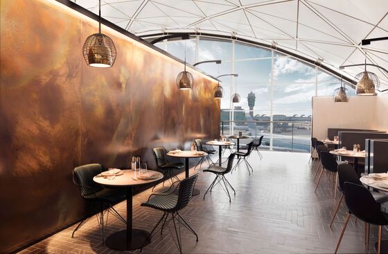 These Are the Most Luxurious Airport Lounges in Asia