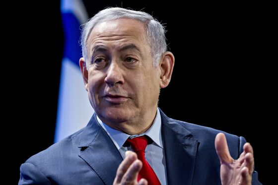 Netanyahu Says Iran Smuggling Oil by Sea, Navy to Block Effort