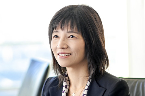 relates to 日本国債格下げ「警告」を期待、緩んだ財政に外圧必要-BNP中空氏