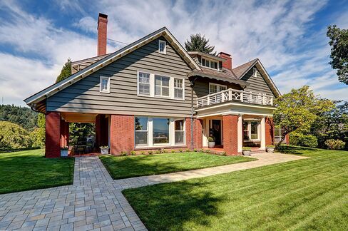 1863 SW Montgomery Dr, Portland, OR., listed for $2.995 million