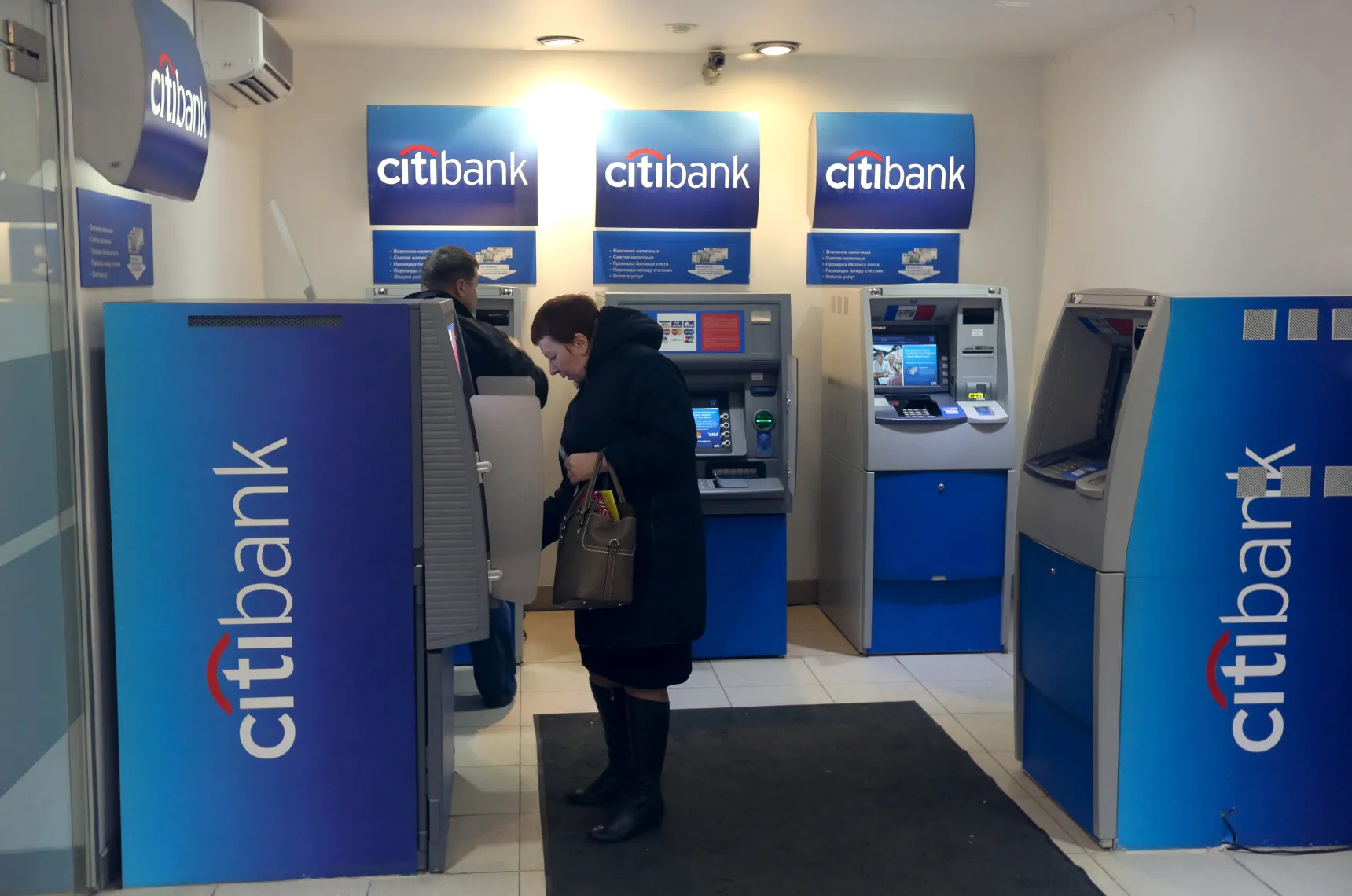 シティ、ロシア事業売却で約11億ドルの損失－自己資本は改善へ - Bloomberg