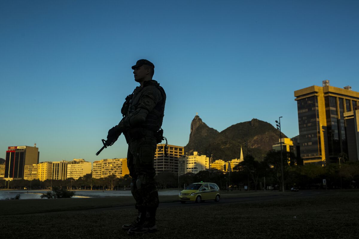 Threats Of Gangs Cybercrime To Boost Troops In Brazil Election Bloomberg   1200x800 