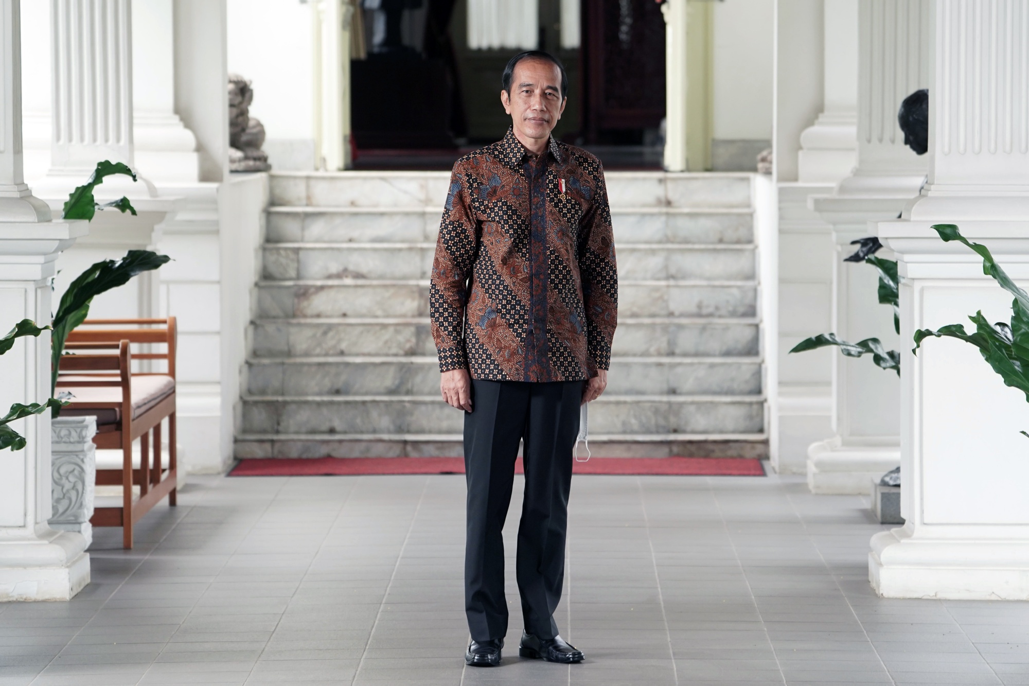 Presiden Joko Widodo di Istana Kepresidenan di Jakarta pada 7 April.