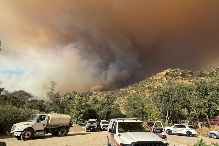 Fire Crews Battle Blaze in California’s Rural Wine Country