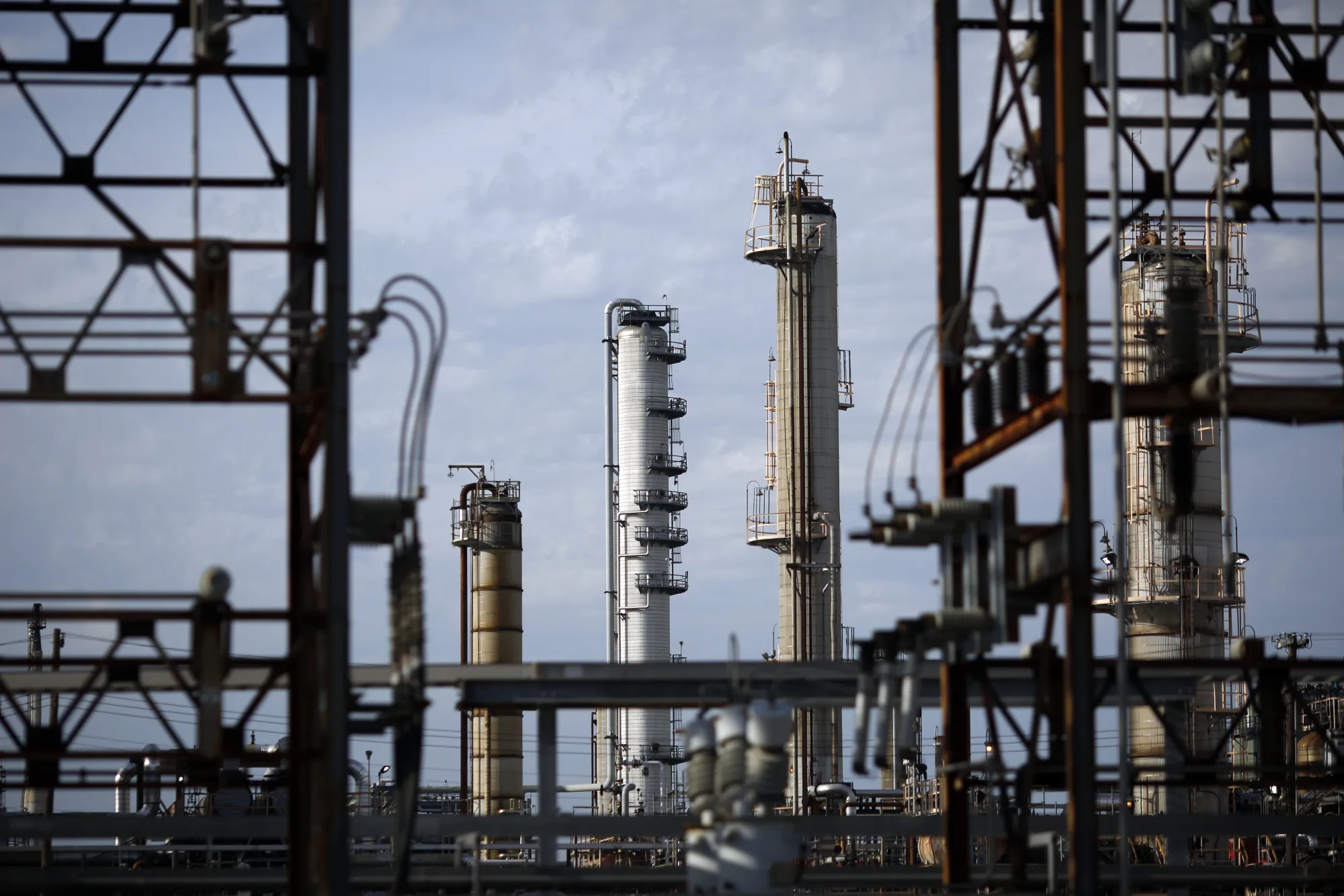 Refinery in Illinois