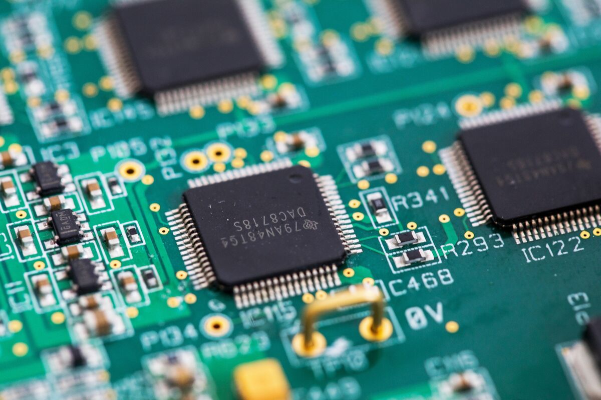 Texas Instruments to focus on automotive and industrial as feds raise alarm  over chip shortage