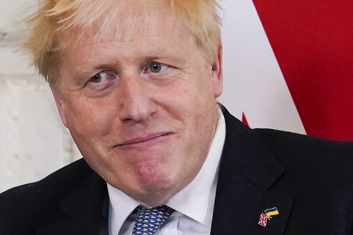 Boris Johnson Wins Leadership Challenge, Starts Bloody Tory Civil War ...