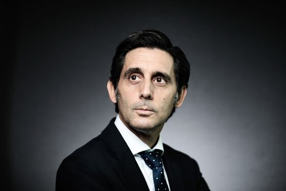 Telefonica Chairman Takes No Chances as Activist Stalks Europe