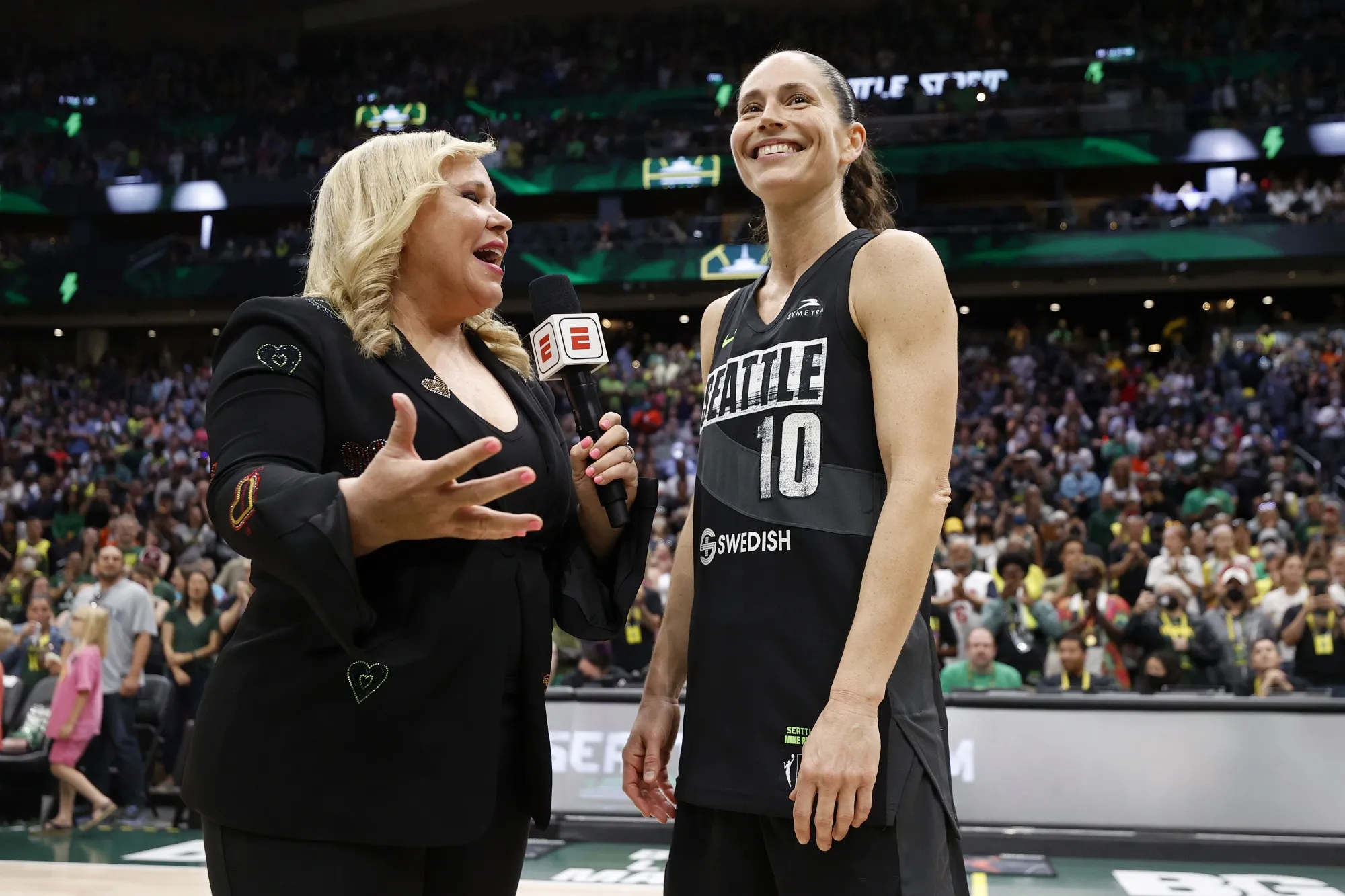ESPN’s Holly Rowe interviews Sue Bird of the Seattle Storm.