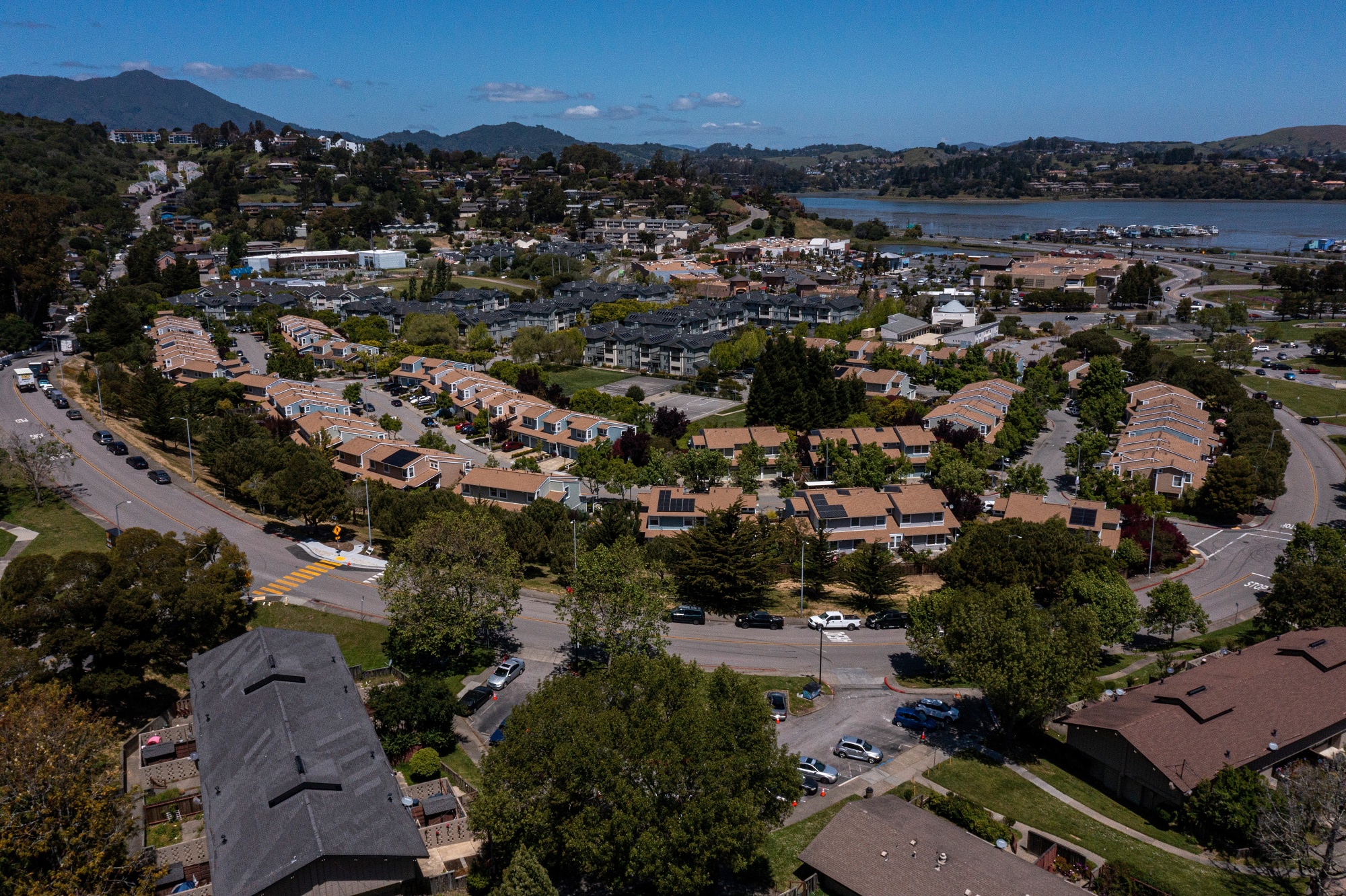 US Mortgage Rates Rise to 2Month High With 30Year at 6.57 Bloomberg