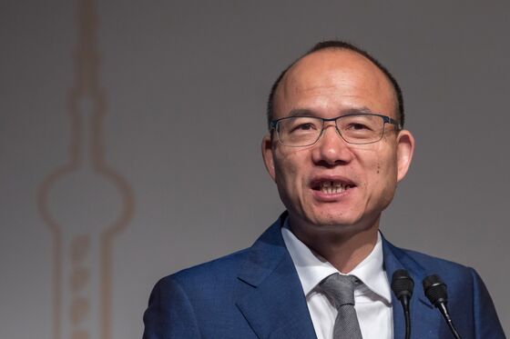 Globalizing Chinese Powerhouse Tells Its CEOs to Expand in Home Markets