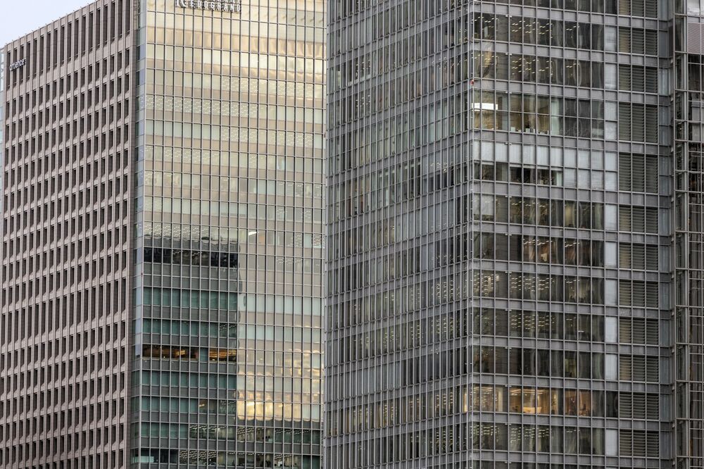 銀行が自己資本を抑える最新手法、次の金融危機の火種にも－社説