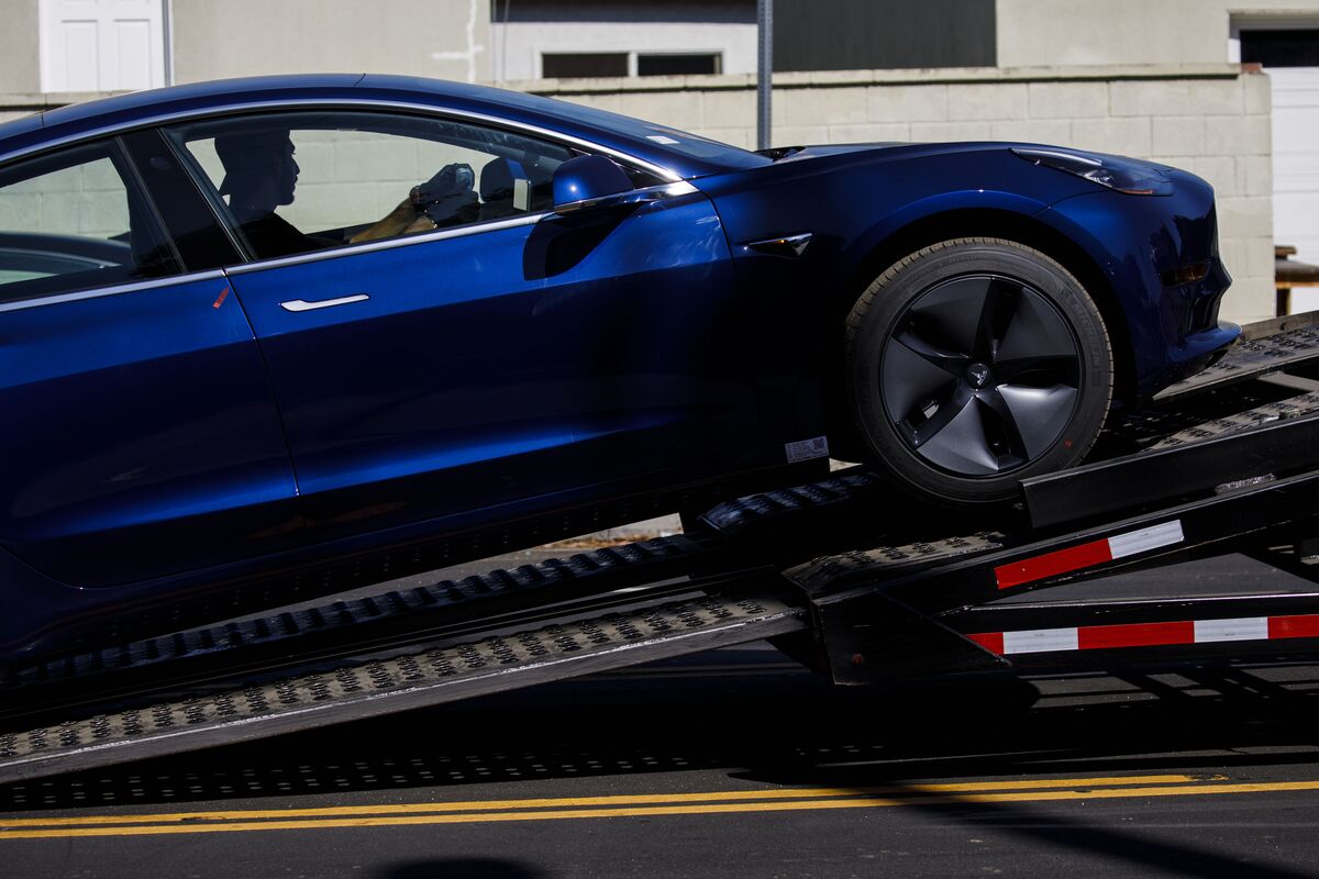 Tesla Shares Slow as Peers Push Their Own SelfDriving Cars Bloomberg