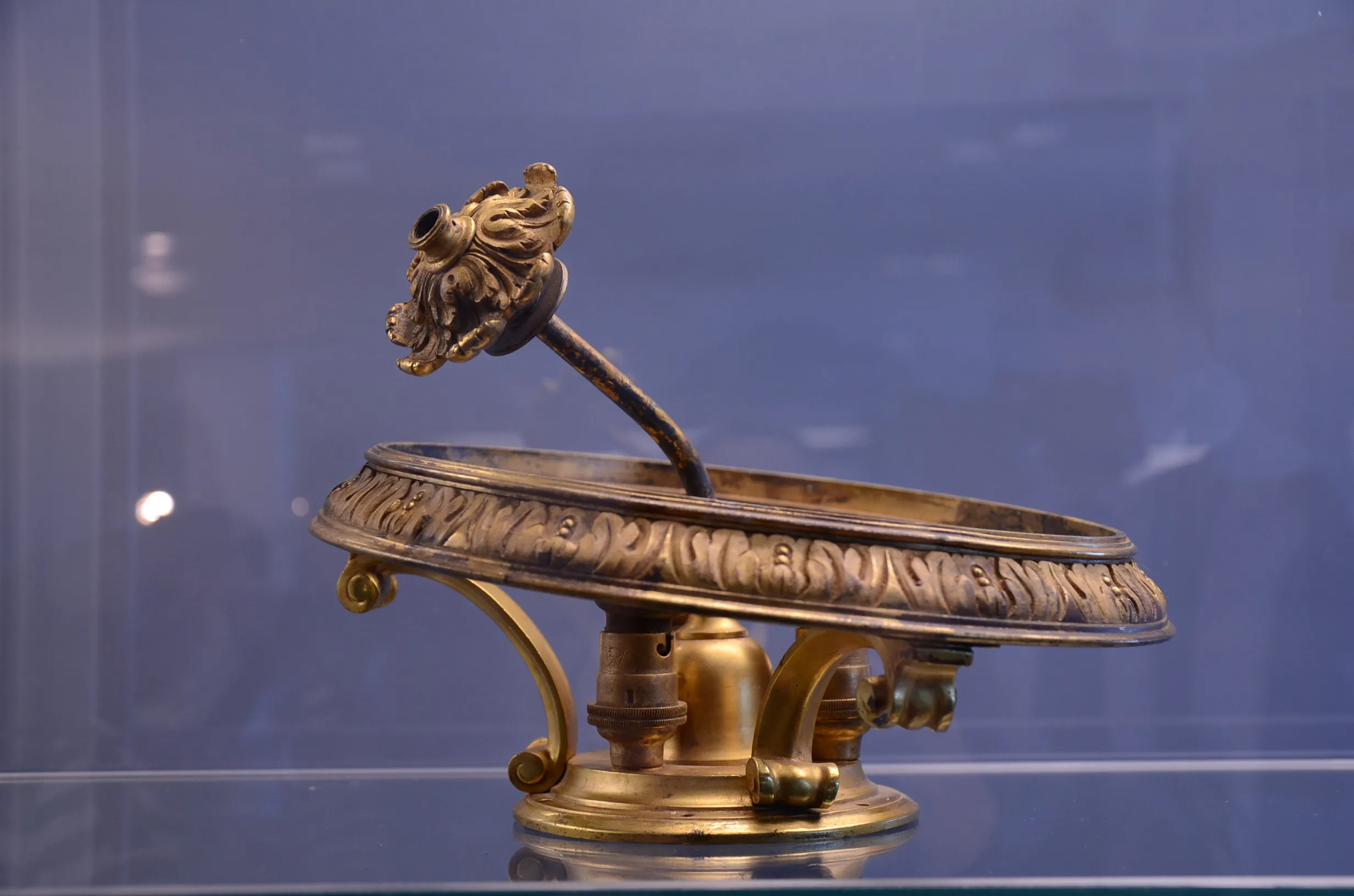 タイタニック号から回収の遺品、事故100周年でオークション出品へ - Bloomberg